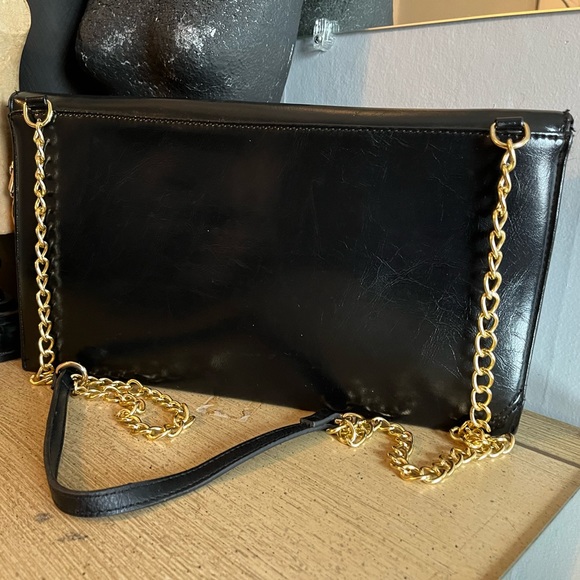 Black Edgy Modern Purse - Picture 3 of 6